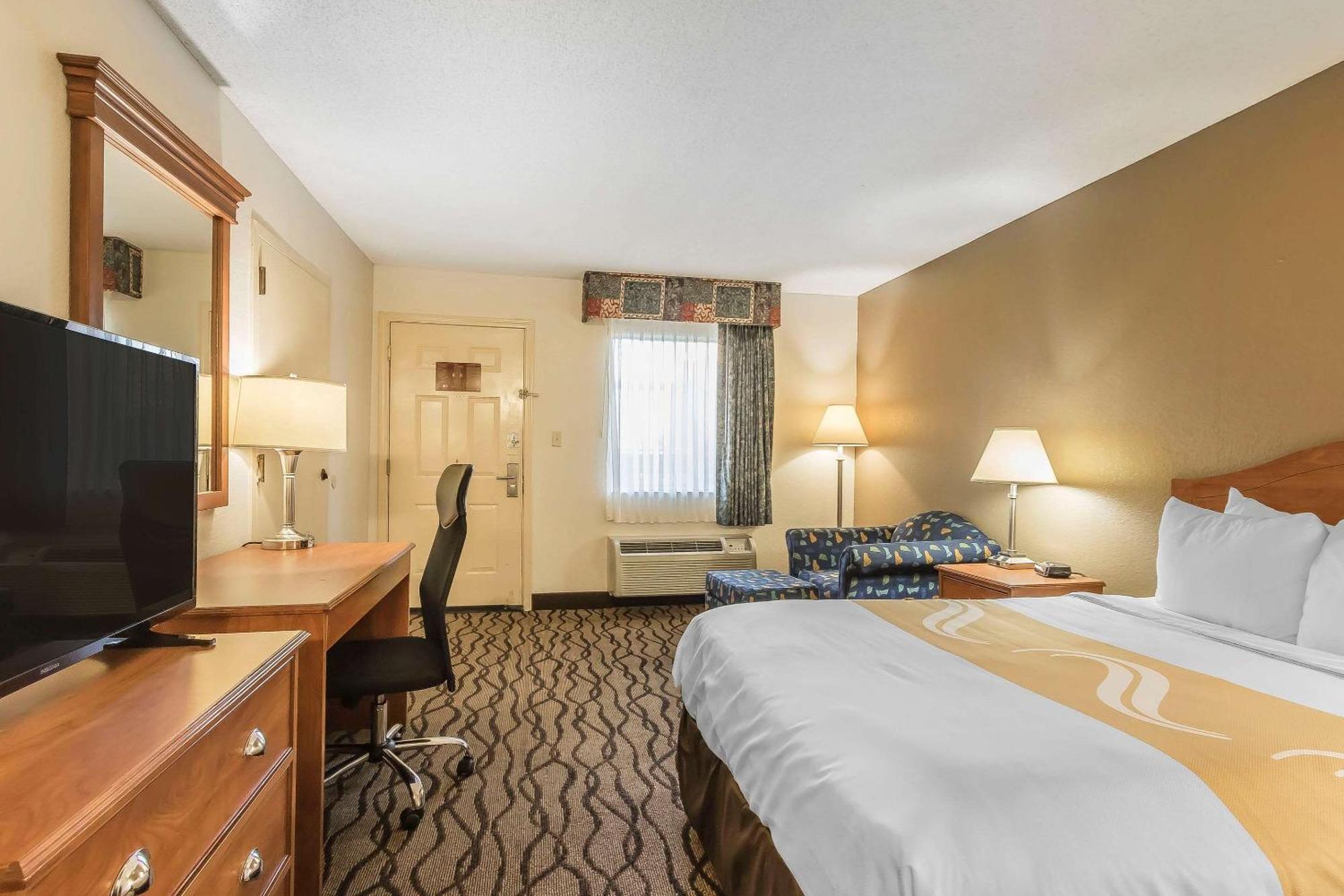 Quality Inn Charleston - Sikeston מראה חיצוני תמונה