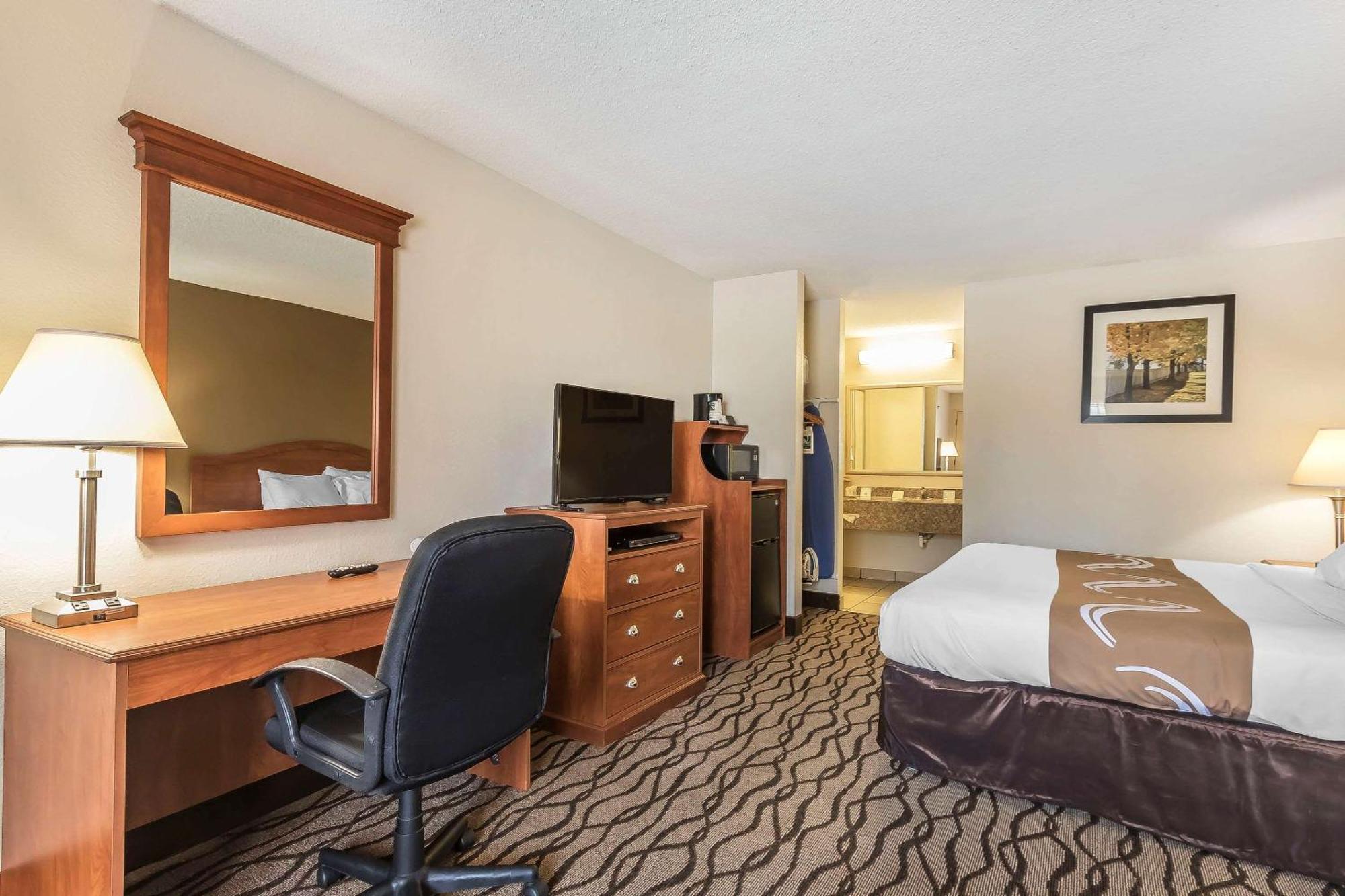Quality Inn Charleston - Sikeston מראה חיצוני תמונה