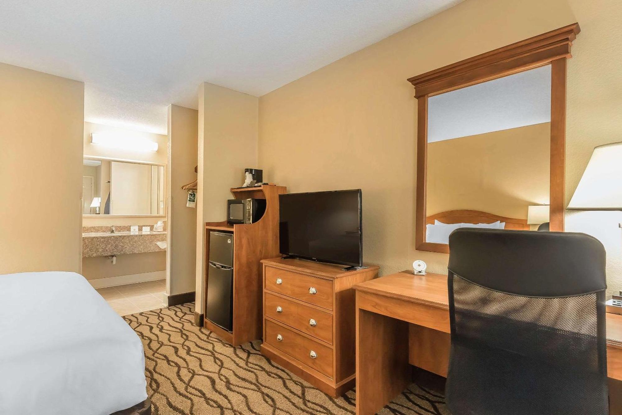 Quality Inn Charleston - Sikeston מראה חיצוני תמונה