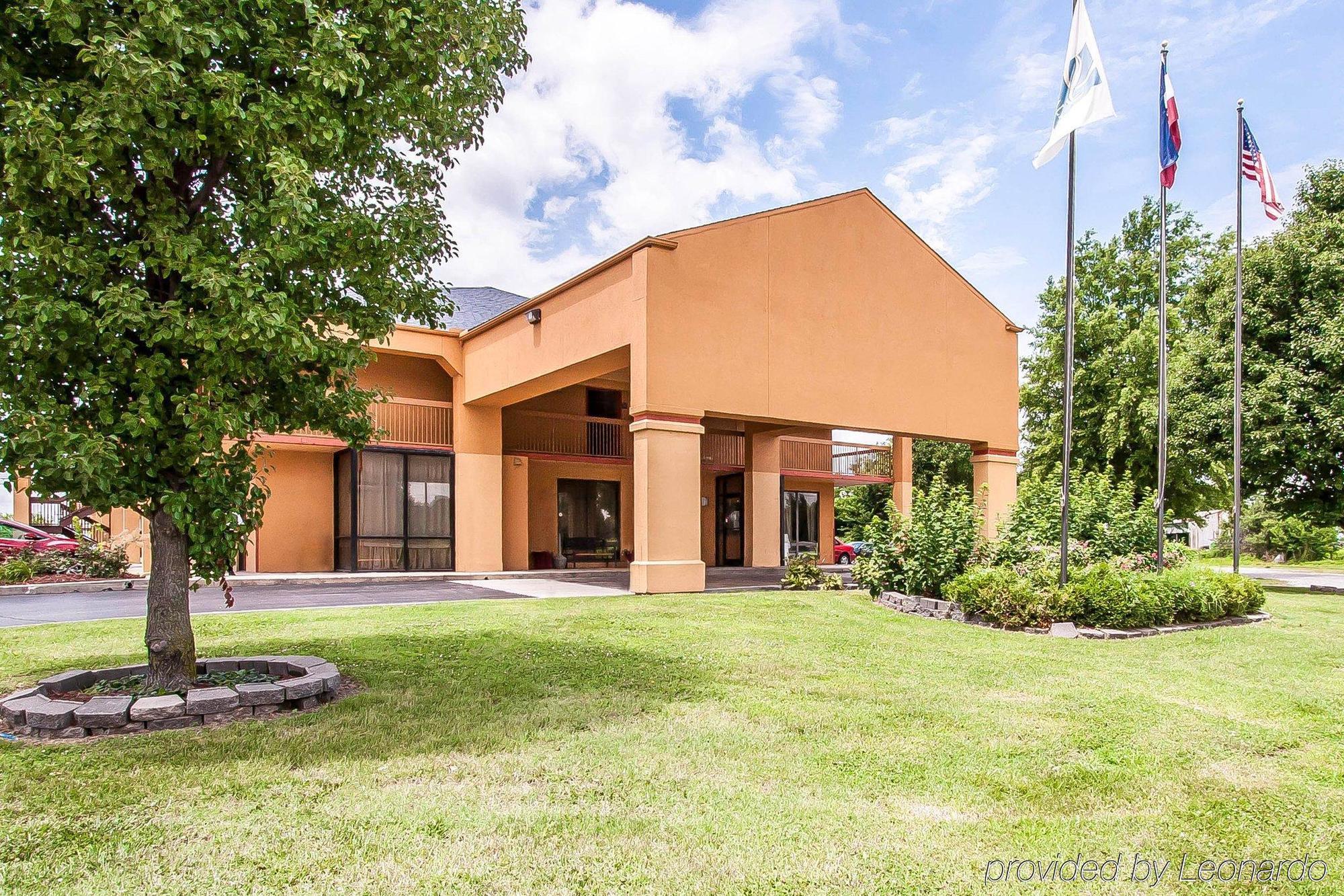 Quality Inn Charleston - Sikeston מראה חיצוני תמונה